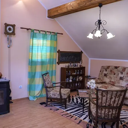 Prázdninový dům Morava Garden - Village Tourism *