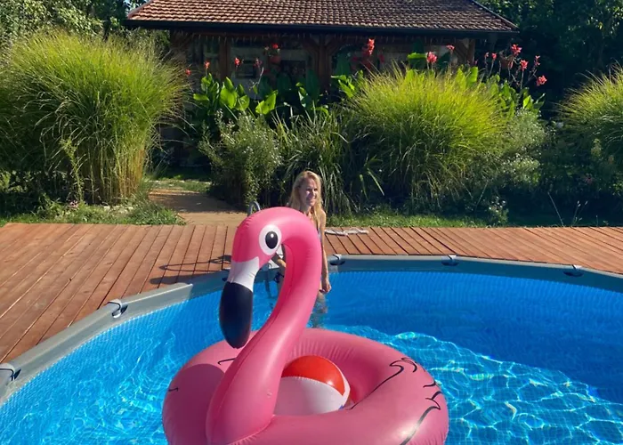 Morava Garden - Village Tourism 펜션 야고디나